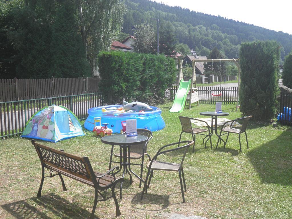 Pension Lipa Horní Maršov 外观 照片